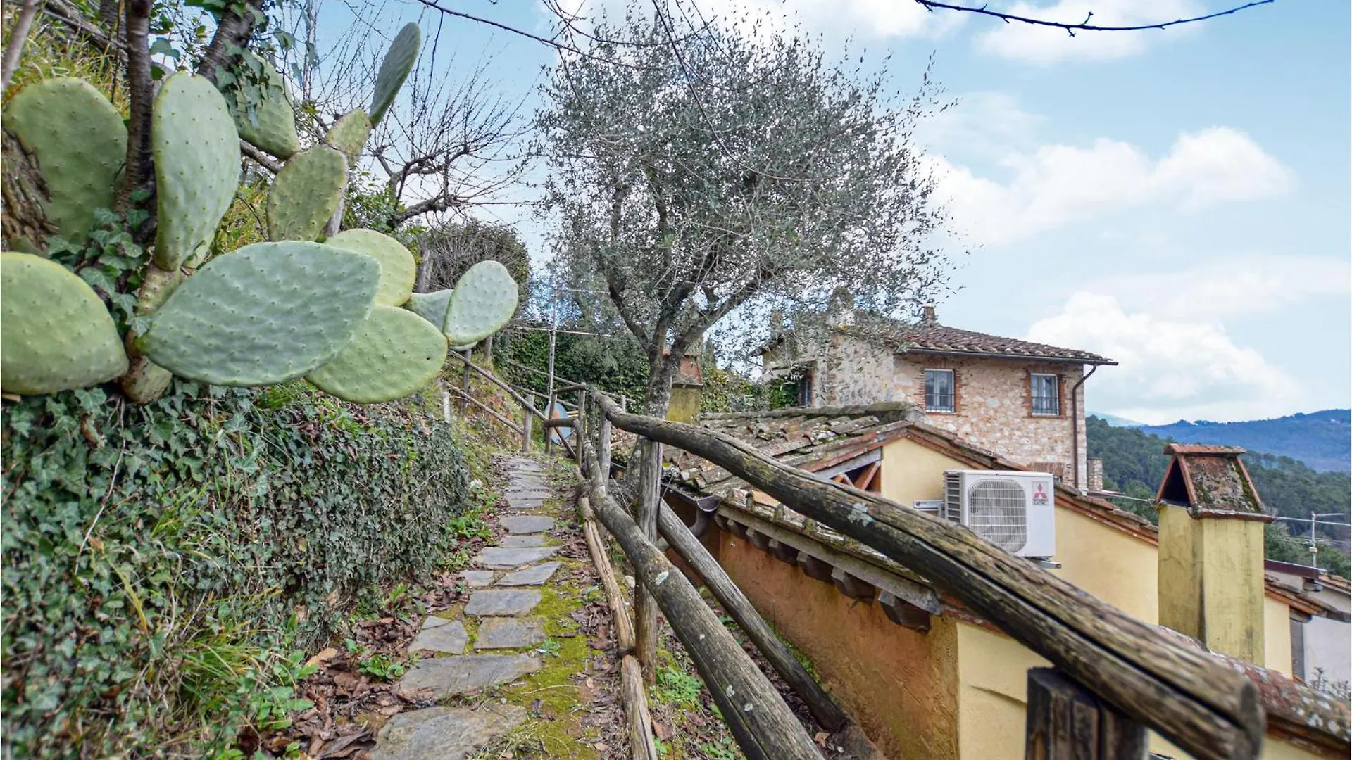 Tatil Evi Cozy Home In Orbicciano With Wifi Monsagrati